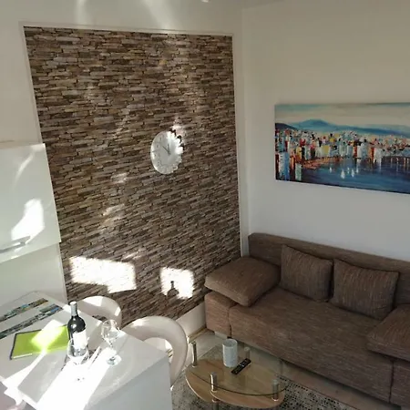 Apartments Budin Adri & Robi Rijeka City Center Exterior photo
