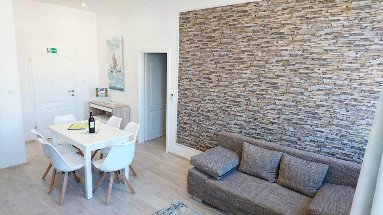 Apartment Budin Adri & Robi Center
